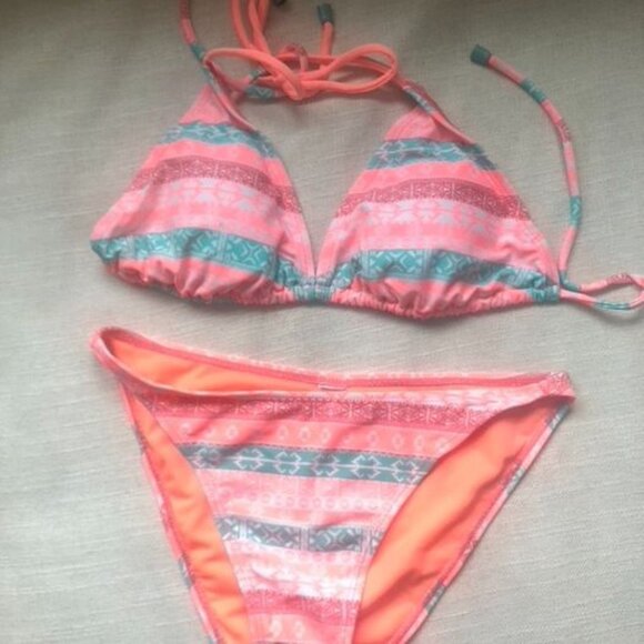 Colourful Bikini Size M - Picture 1 of 3